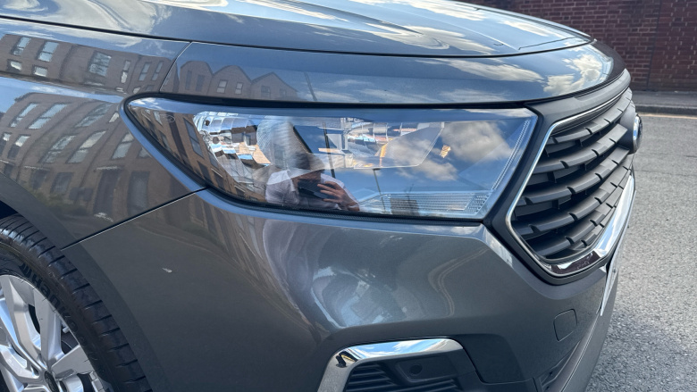 Ford Transit Connect 250 L2 Petrol 1.5 EcoBoost PHEV 150 Limited Van Auto